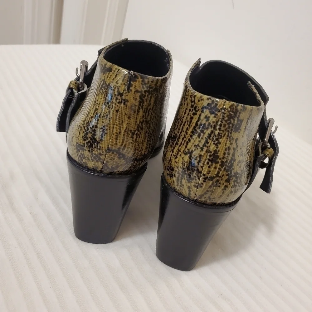 NWOB Tibi Billie Lizard Embossed Leather Ankle Booties Size 36, Unique, Sharp